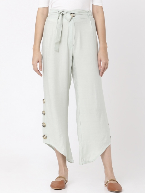 

Deal Jeans Women Green Regular Fit Solid Culottes