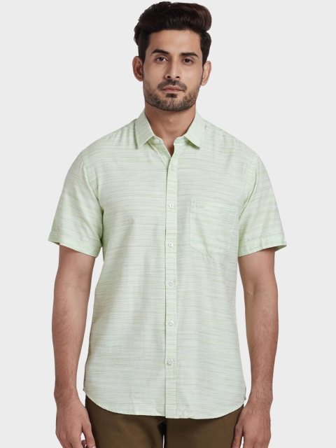 

ColorPlus Men Green Tailored Fit Solid Casual Shirt