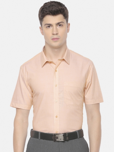 

RAMRAJ COTTON Men Peach-Coloured Slim Fit Solid Formal Shirt