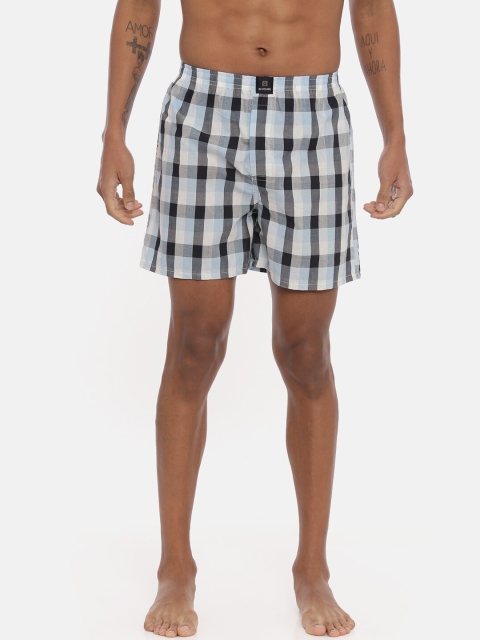 

IMYOUNG Men White & Grey Checked Boxers IMYBXRPK120A