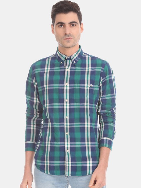 

Aeropostale Men Green Regular Fit Checked Casual Shirt
