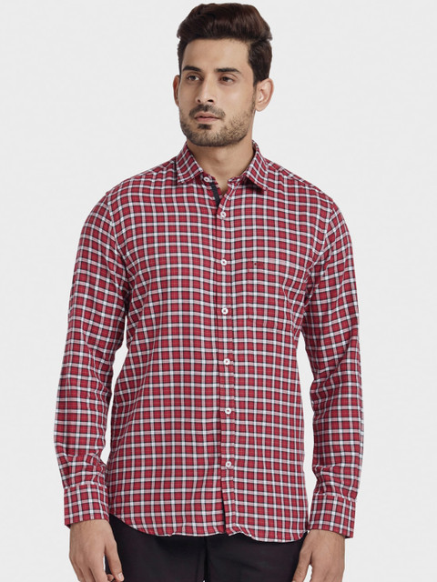 

ColorPlus Men Red Tailored Fit Checked Casual Shirt