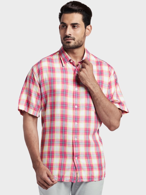

ColorPlus Men Red & Cream-Coloured Regular Fit Checked Casual Shirt