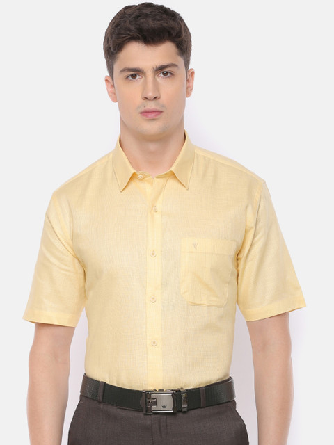 

RAMRAJ COTTON Men Yellow Regular Fit Solid Formal Shirt