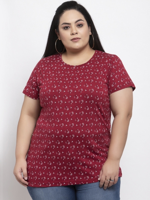 

plusS Women Maroon Self Design Round Neck T-shirt