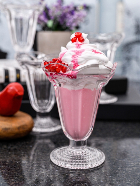 

GOODHOMES Transparent 4 Pcs Solid Glass Ice Cream Cups Set