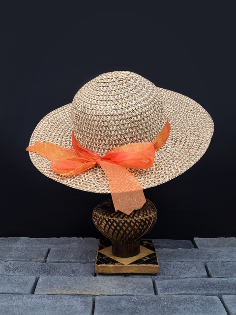 

Golden Peacock Women Brown Woven-Design Straw Sun Hat