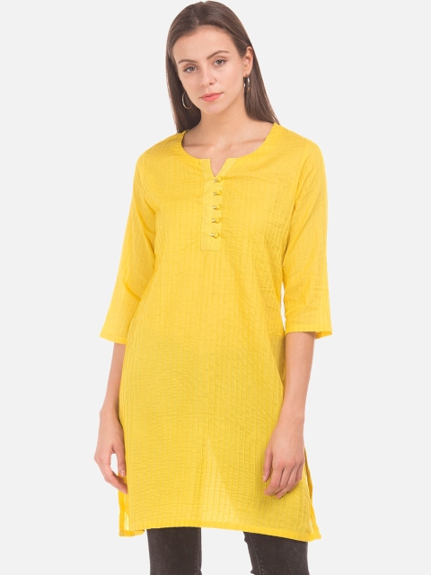 

Karigari Women Yellow Striped Straight Kurta