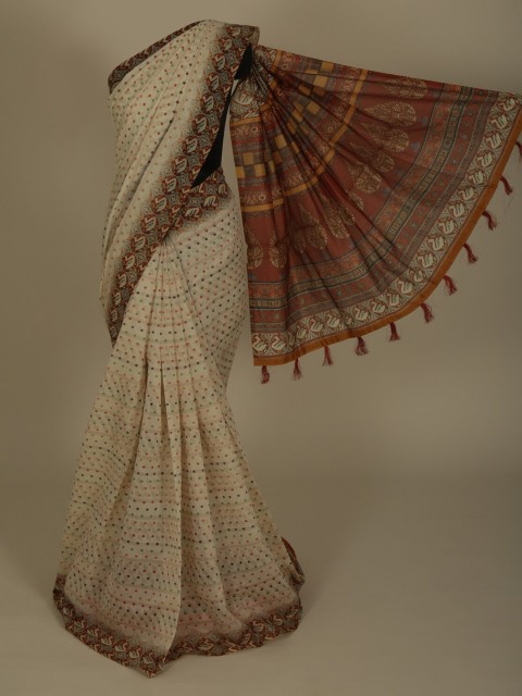 

Pothys Cream-Coloured Printed Cotton Blend Saree