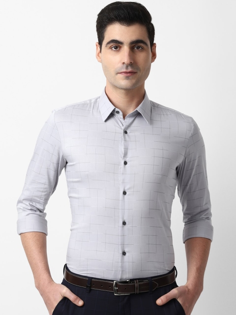 

Louis Philippe Sport Men Grey Slim Fit Checked Casual Shirt
