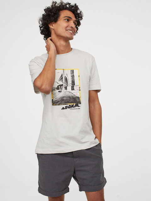 

H&M Men Grey Cotton Shorts