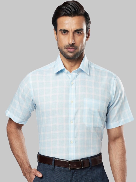 

Raymond Men Blue & White Regular Fit Checked Formal Shirt