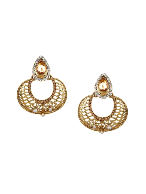 

OOMPH Gold-Toned & White Circular Chandbalis