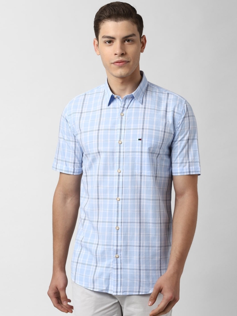 

Peter England Casuals Men Blue & White Slim Fit Checked Casual Shirt