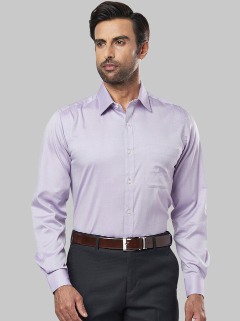 

Raymond Men Lavender Regular Fit Solid Formal Shirt