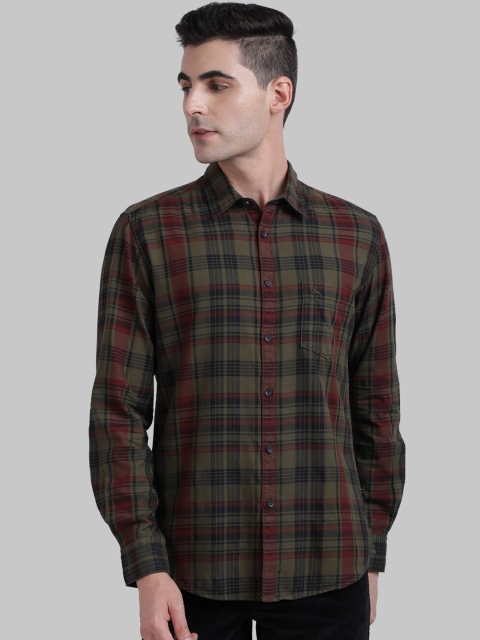 

Parx Men Olive Green & Red Regular Fit Checked Casual Shirt