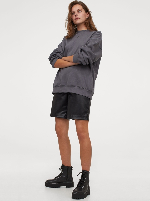 

H&M Women Grey Solid Oversized Sweatshirt