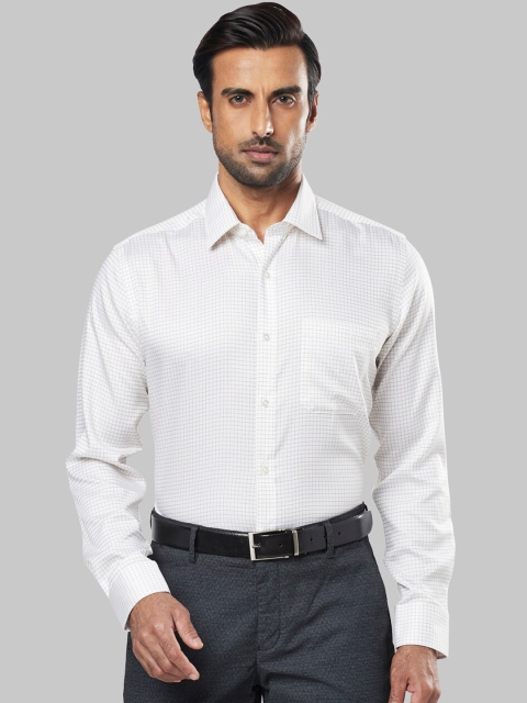 

Raymond Men White & Brown Regular Fit Checked Formal Shirt