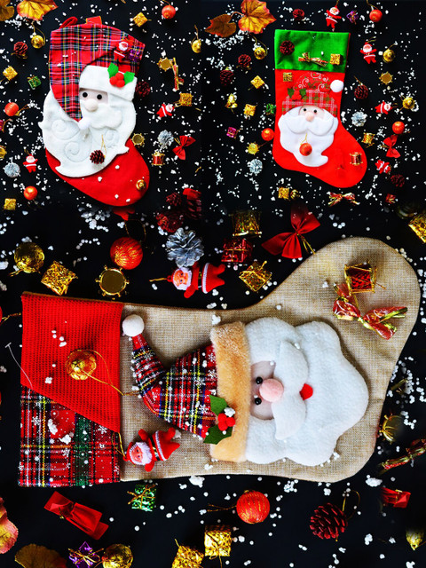 

Archies Set Of 2 Red & Blue Assorted Xmas Stocking & Greeting Card Home Gift Set