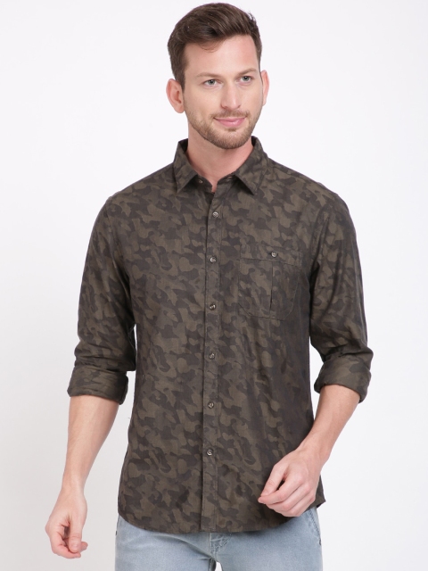 

IVOC Men Olive Brown & Grey Slim Fit Camouflage Print Casual Shirt
