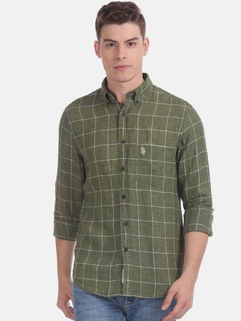 

U.S. Polo Assn. Men Green & White Regular Fit Checked Casual Shirt