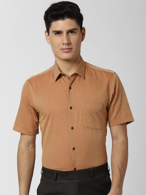 

Peter England Men Brown Regular Fit Printed Casual Shirt