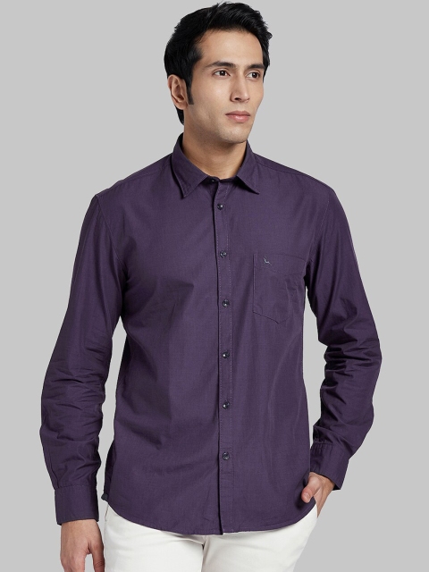 

Parx Men Purple Regular Fit Solid Casual Shirt