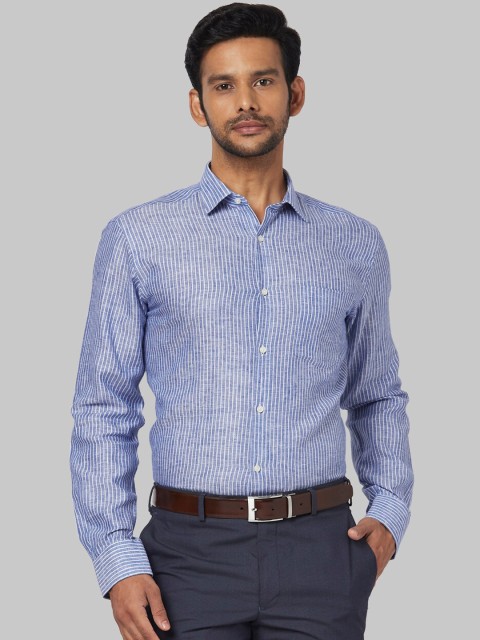 

Park Avenue Men Blue & White Regular Fit Striped Formal Shirt