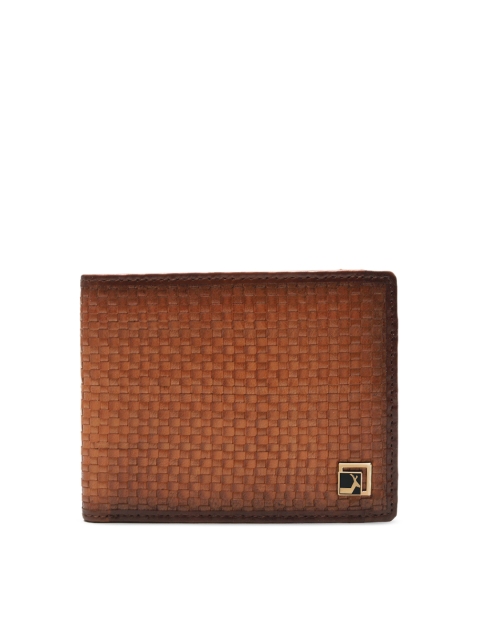 

Da Milano Men Brown Textured Leather Two Fold Wallet