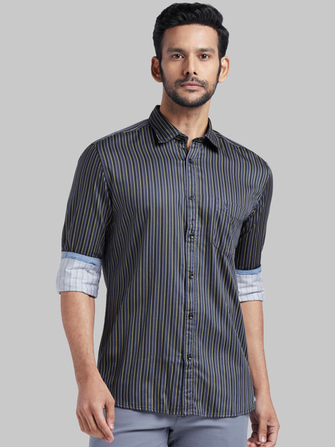 

Parx Men Navy Blue & Yellow Slim Fit Striped Casual Shirt