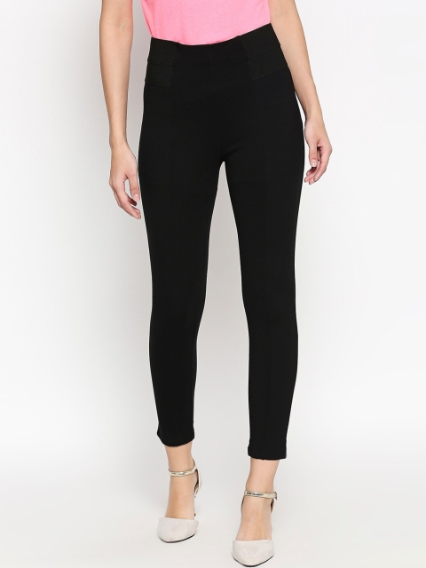 

People Women Black Solid Treggings