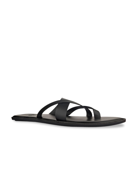 

SKO Men Black Solid Leather Comfort Sandals
