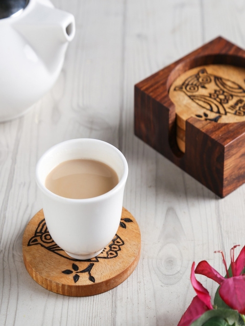 

Unravel India Set Of 4 Brown & Beige Owl Printed Handmade Coasters With Handle