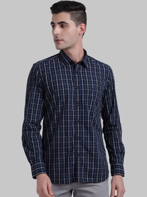 

Parx Men Blue Slim Fit Checked Casual Shirt