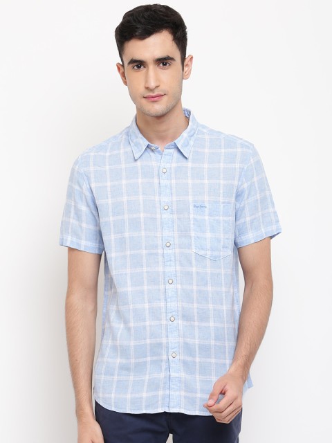 

Pepe Jeans Men Blue & White Regular Fit Checked Casual Shirt