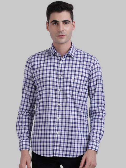 

Parx Men Blue Slim Fit Checked Casual Shirt