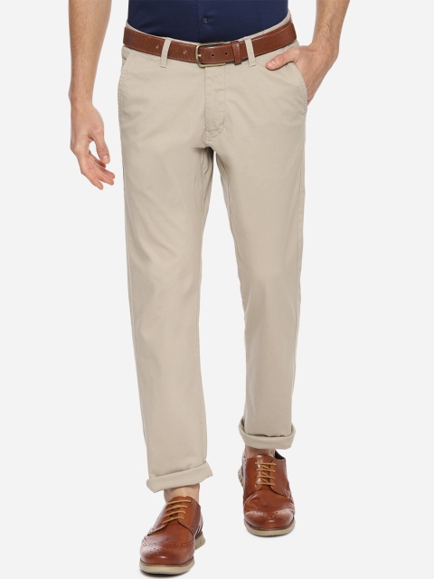 

Van Heusen Sport Men Beige Slim Fit Solid Regular Trousers
