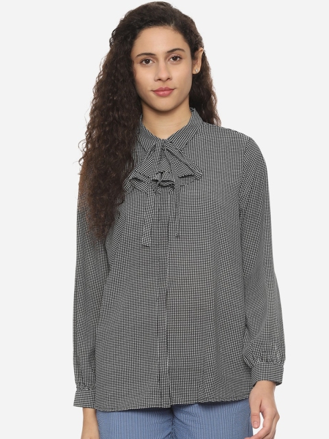 

Van Heusen Woman Grey Regular Fit Checked Casual Shirt