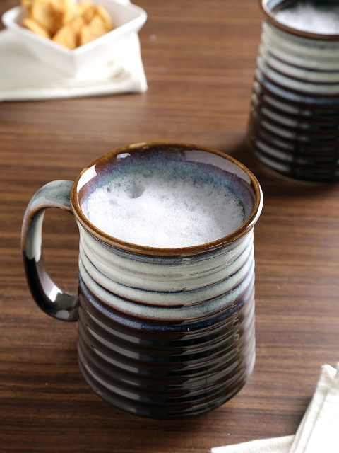 

Unravel India Set Of 2 Black & White Textured Handcrafted Mugs