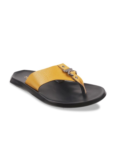 

Metro Men Yellow & Black Leather Comfort Sandals