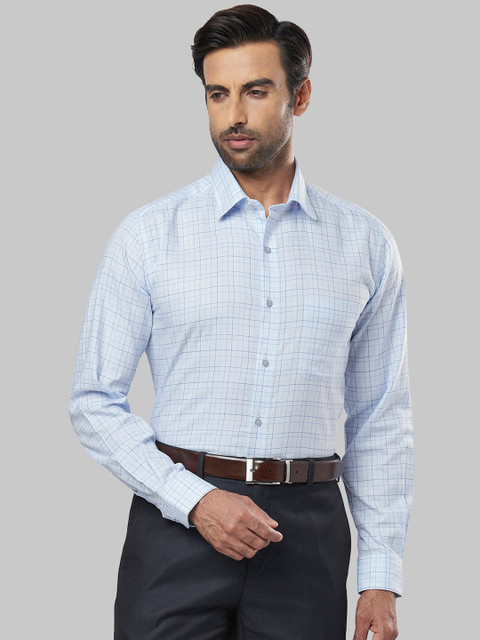 

Raymond Men Blue Regular Fit Checked Formal Shirt