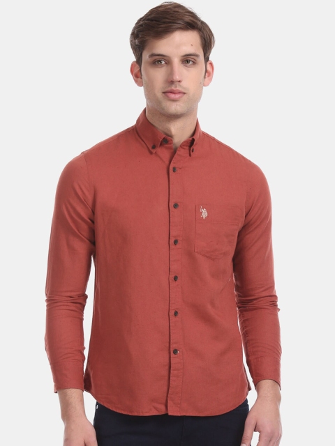 

U.S. Polo Assn. Men Rust Regular Fit Solid Casual Shirt