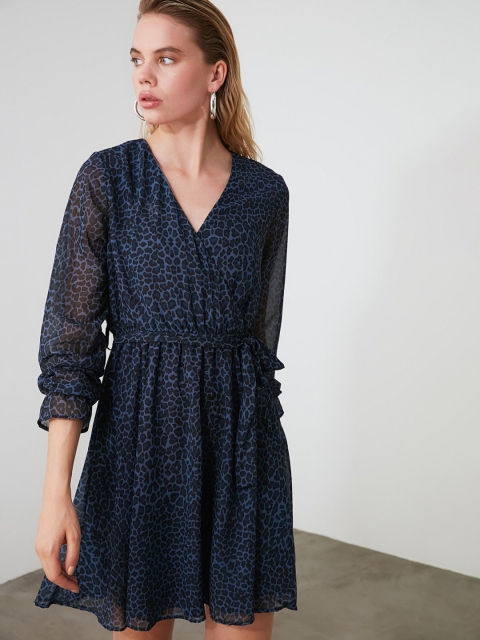

TRENDYOL COLLECTION Women Blue & Black Animal Printed Wrap Dress