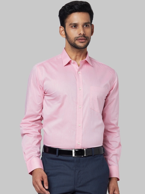 

Park Avenue Men Pink Regular Fit Solid Casual Shirt