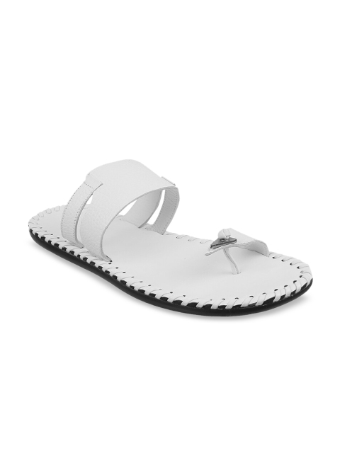 

Metro Men White Solid Leather Comfort Sandals