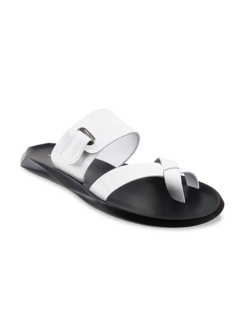 

Metro Men White & Black Synthetic Leather Comfort Sandals