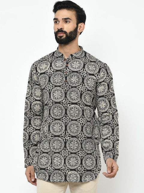 

KISAH Men Black & White Block Print Straight Kurta