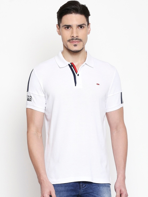 

Mufti Men White Solid Polo Collar T-shirt