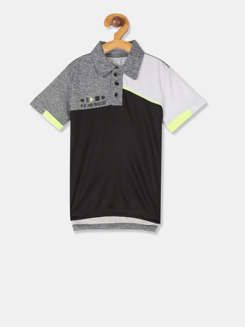 

Cherokee Boys Black Colourblocked Polo Collar T-shirt