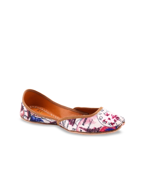 

HUE Women Grey Printed Mojaris